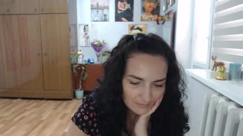 AlexisMillers online show from November 4, 12:10 pm