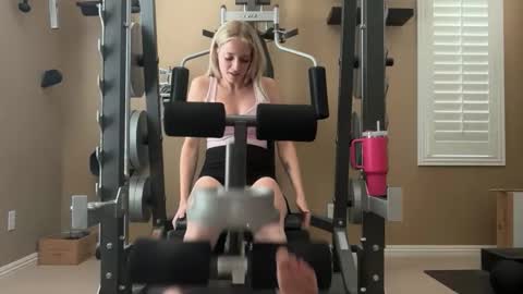 alexispaige06 online show from May 20, 6:38 pm