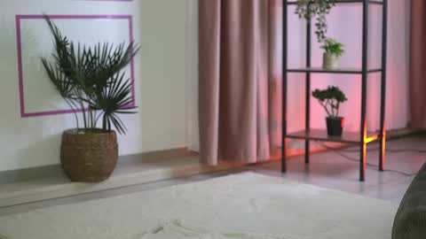 alexxiskye online show from May 6, 6:39 am