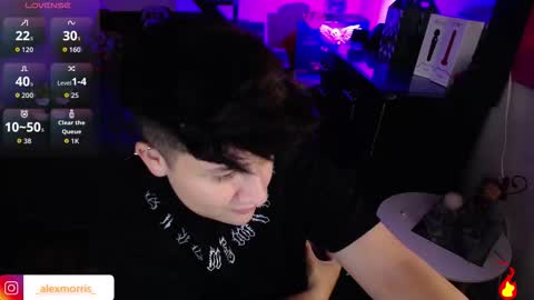 M O R R I S online show from January 17, 5:48 am