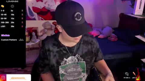 Snapshot of alexxxmorris chatting on September 29, 9:58 am M O R R I S online show from September 29, 9:58 am