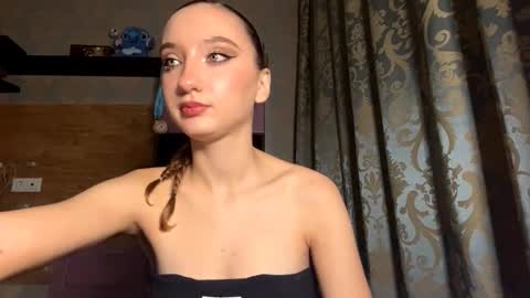 Tatiana online show from December 2, 7:05 pm