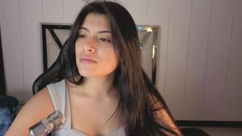 Carolina Join The Fan Club  online show from May 10, 1:07 am