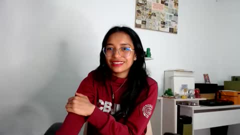 Alia  online show from May 29, 2:37 pm