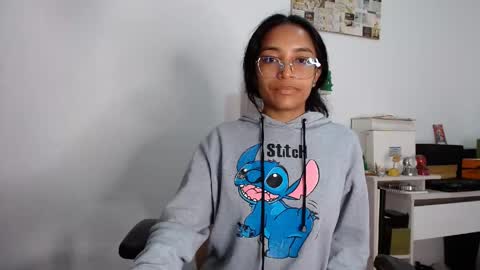 Alia  online show from May 8, 3:04 pm
