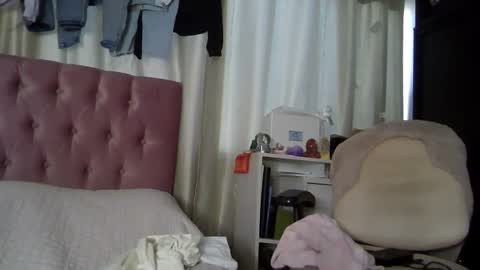Snapshot of alia_lombardi chatting on December 3, 12:38 pm Alia Anjali online show from December 3, 12:38 pm