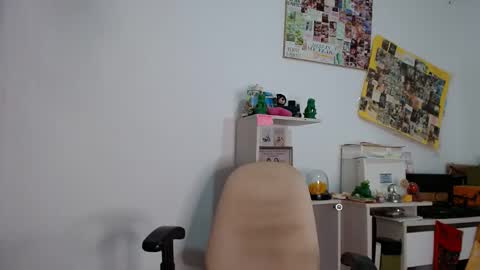 Alia      Anjali  online show from December 4, 12:40 pm