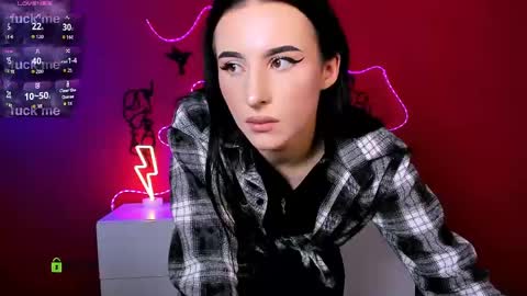alia skay online show from May 15, 6:43 pm