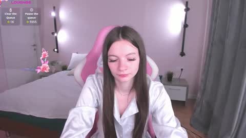Alice online show from September 28, 1:12 am