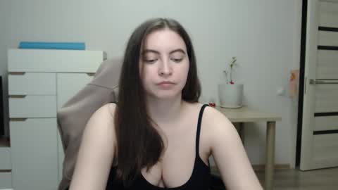 Alice online show from May 21, 7:45 pm