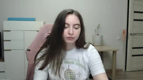 Alice online show from May 14, 5:52 pm
