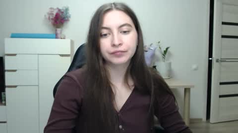 Alice online show from November 18, 8:32 pm