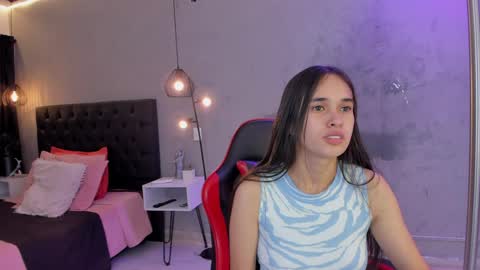 Alice Susan online show from May 9, 8:33 pm