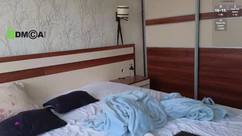 A R Y A  T I A online show from January 18, 9:24 am