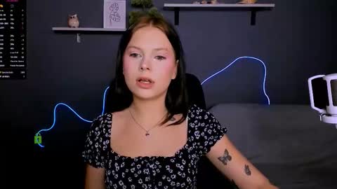 Snapshot of alice_cold chatting on October 1, 3:39 pm alice_cold online show from October 1, 3:39 pm