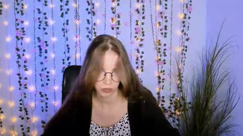 Snapshot of alice_cold chatting on September 22, 5:39 am alice_cold online show from September 22, 5:39 am