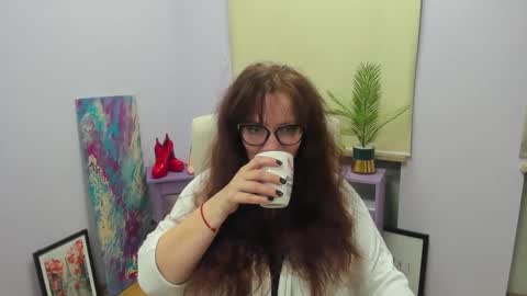 Alice online show from March 11, 6:30 am