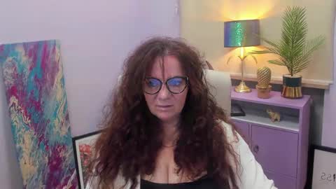 Alice online show from December 5, 6:10 am
