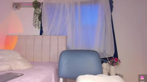 ALICE    Alice guzman online show from October 8, 9:30 pm