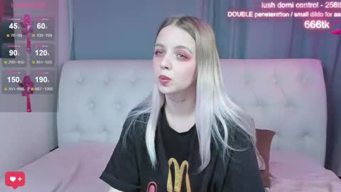 alice_halle online show from October 20, 4:37 am