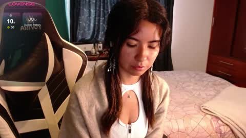 Alice online show from May 19, 3:41 pm