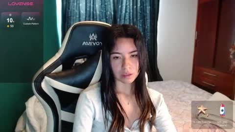 Alice online show from May 13, 6:02 pm