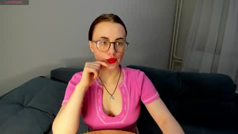 Alice online show from March 24, 10:15 pm