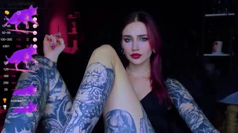 Alice online show from October 14, 7:27 pm