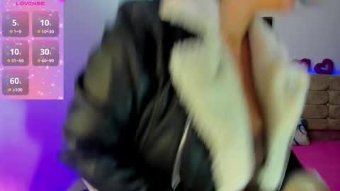 alice_summer1 online show from January 12, 6:57 pm