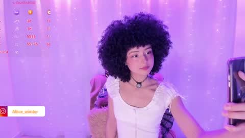 Alice  online show from February 23, 9:11 pm