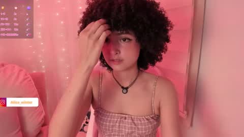 Alice  online show from December 3, 6:21 pm