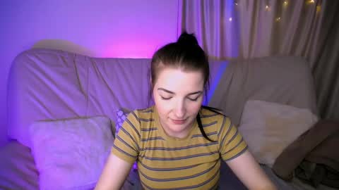 alicechanell online show from May 16, 7:33 am