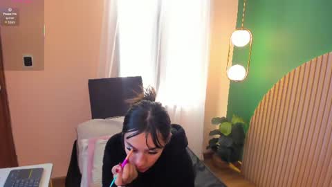 Alice online show from June 19, 11:46 am