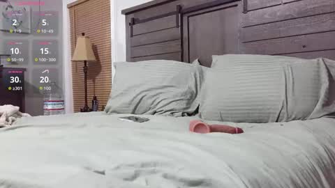 alicedomme90 online show from March 5, 2:51 am