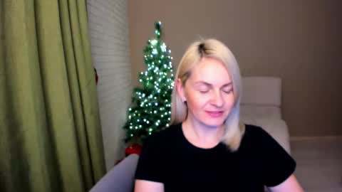 Alicee online show from December 13, 7:53 pm