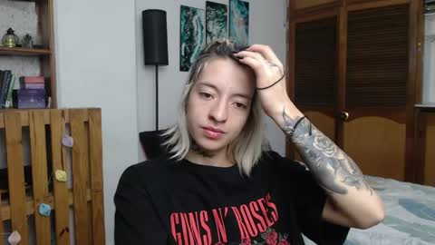 alicee_logan_ online show from May 4, 3:10 am
