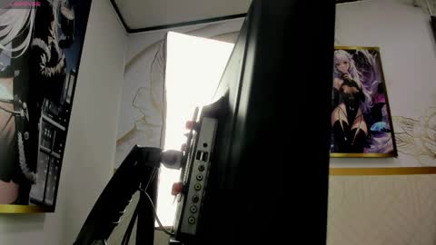 alicee online show from May 19, 7:32 pm