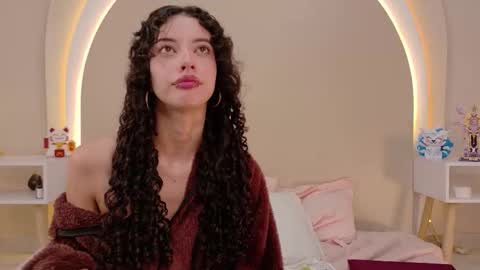 alice online show from March 30, 6:40 pm