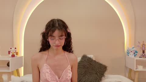 alice online show from May 26, 6:29 pm