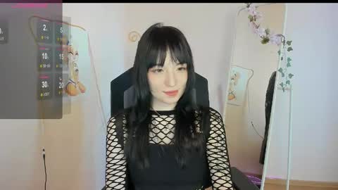 Alice online show from May 13, 2:39 am