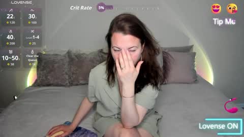 Alice online show from May 24, 1:37 am