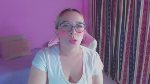  Dino nugget online show from September 14, 1:36 am