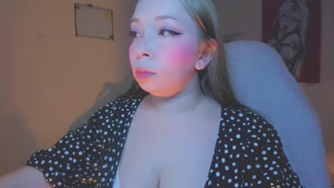  Dino nugget online show from March 9, 5:06 pm