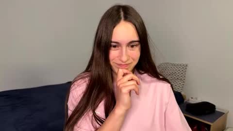 alicekollt online show from May 22, 8:40 pm