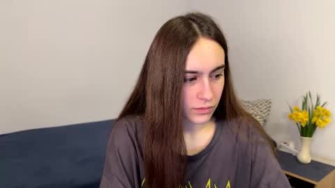 alicekollt online show from May 1, 12:36 am