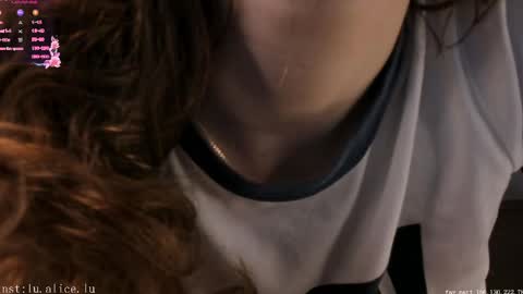 Elle online show from March 29, 6:45 am