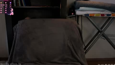 Elle online show from March 30, 6:46 am