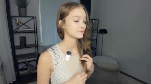 Serena online show from December 1, 7:56 am