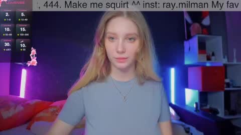 Snapshot of alicemilman chatting on March 3, 1:26 pm Alice  online show from March 3, 1:26 pm