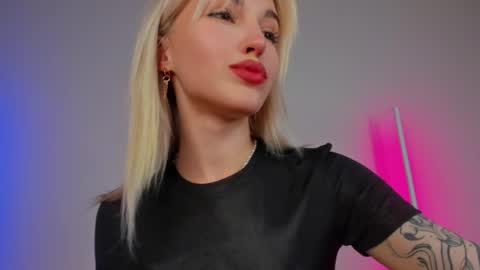 alicemonro online show from May 27, 2:19 am